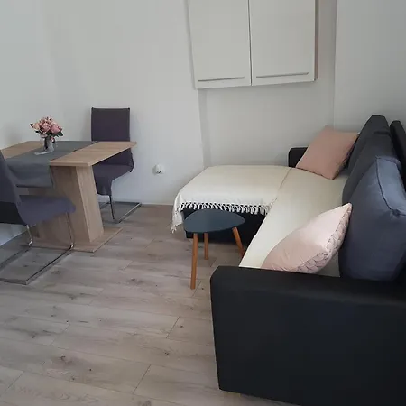 Framar Apartment