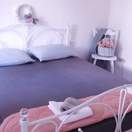Framar Apartment *